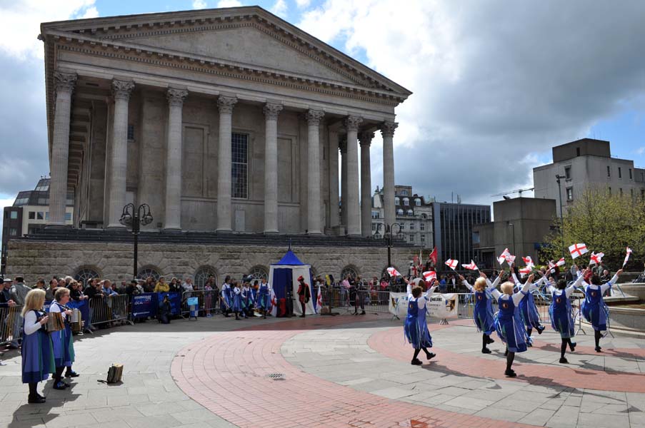 The Glorishears of Brummagem, Chamberlain Square.