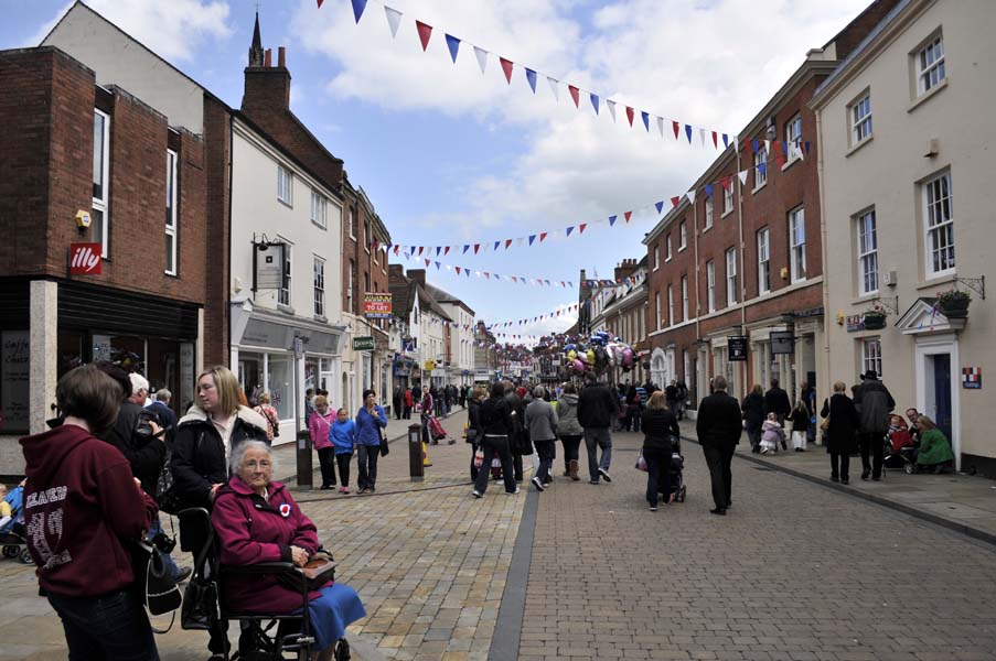 The crowd, the Lichfield Bower.