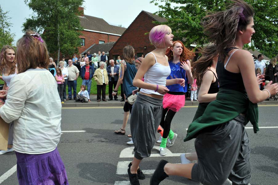 The dancers in full flow, the Lichfield Bower.